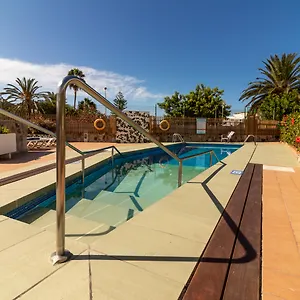 https://leticia-del-mar.in-canary-islands.com