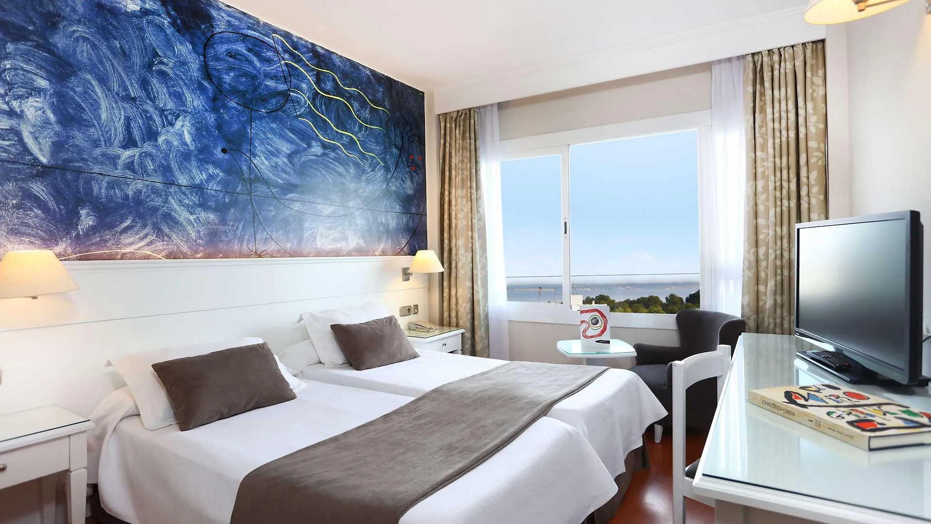 Hotel Joan Miro Museum Palma 4*,